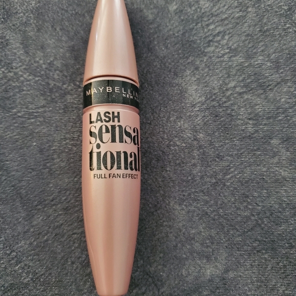 Maybelline lash sensation mascara - Picture 2 of 3